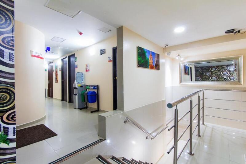 Hotel Marina Suites