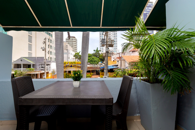 Hotel Avexi Suites