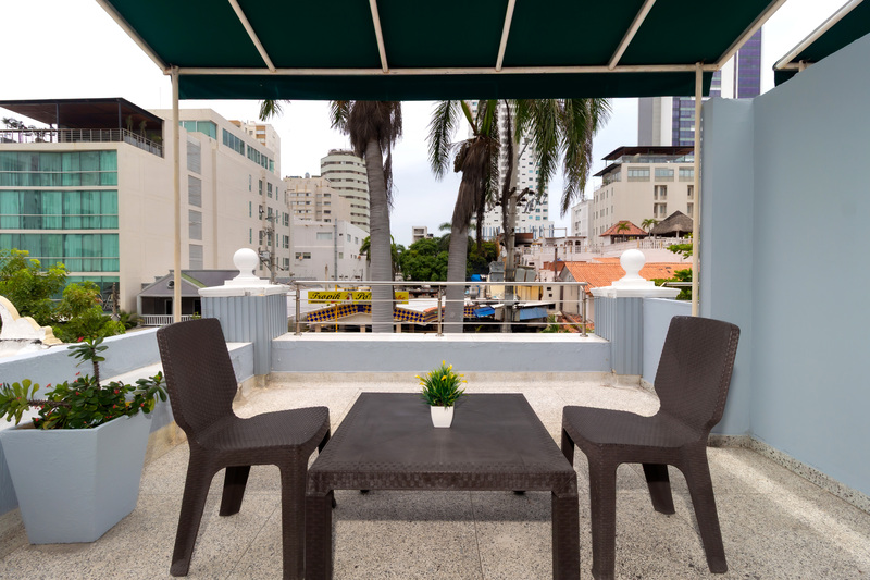 Hotel Avexi Suites