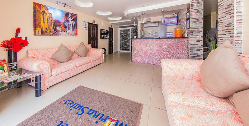 Hotel Marina Suites