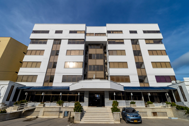 Axis Inn Hotel
